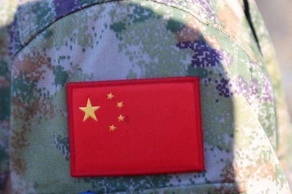 夏季时尚编发